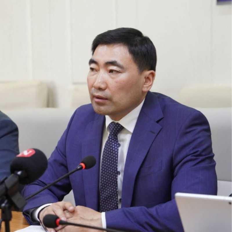 Иргэд автобусаар үйлчлүүлбэл  ТӨР БЕНЗИНЭЭ НӨӨЦЛӨНӨ гэжээ